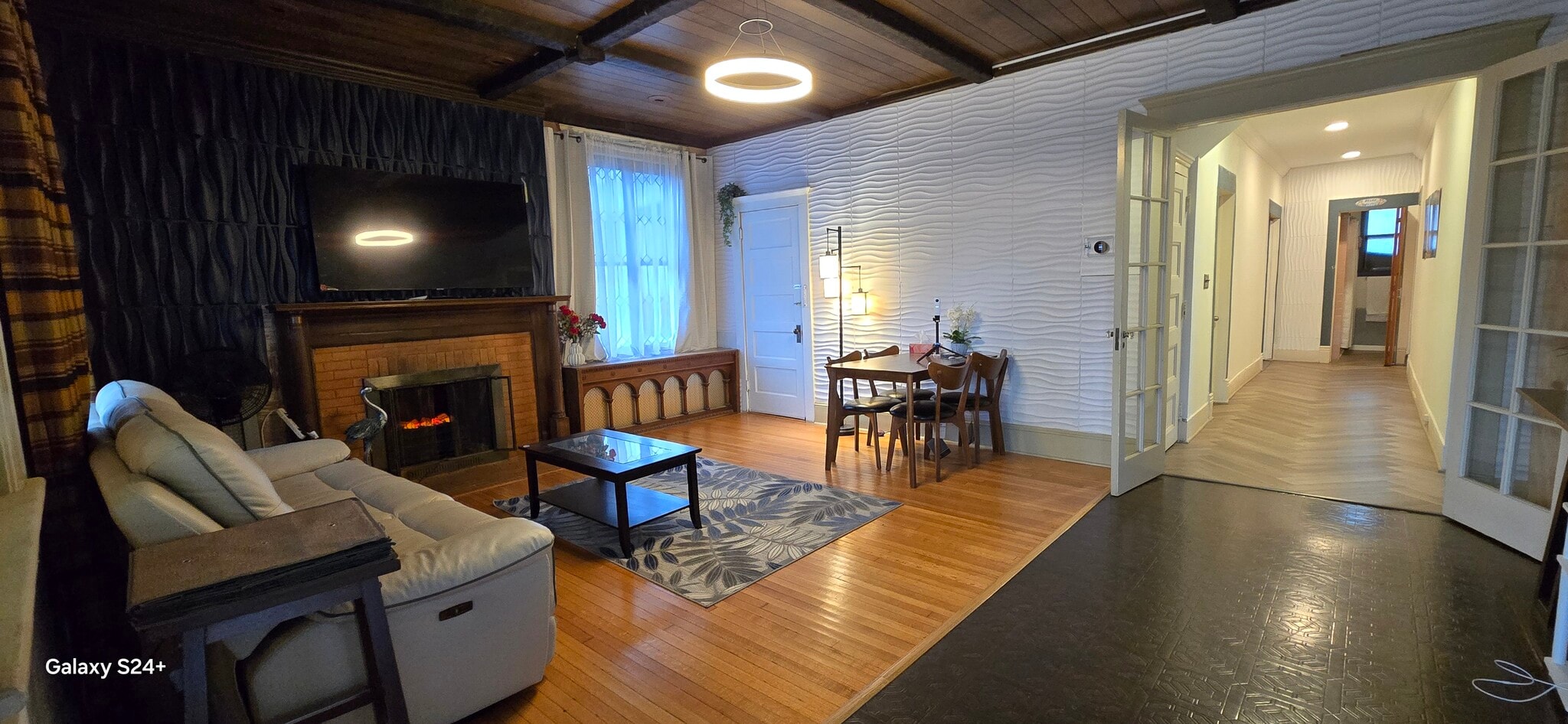 Building Photo - 1718 Capouse Ave