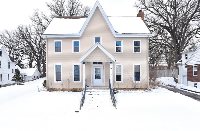 Building Photo - 9 1st St SW
