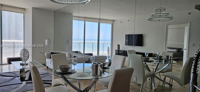 Building Photo - 495 Brickell Ave