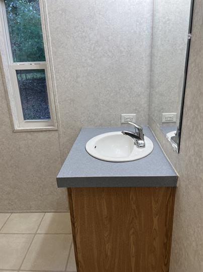 Building Photo - 44 Beach Crest Rise