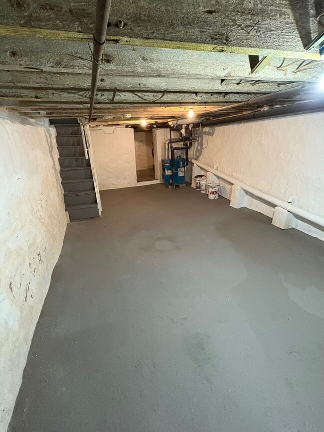 Building Photo - Beautiful home in Grays ferry