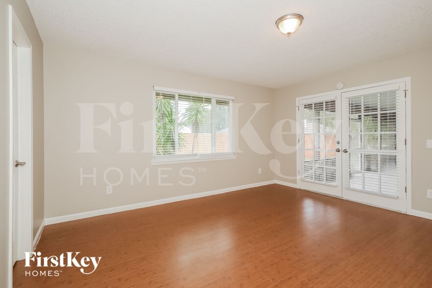 Building Photo - 4129 Shetland Pony Ln