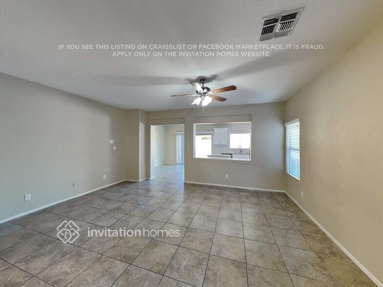 Building Photo - 13012 W Sheila Ln