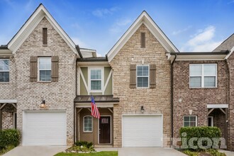 Building Photo - 202 Ashmere Ct