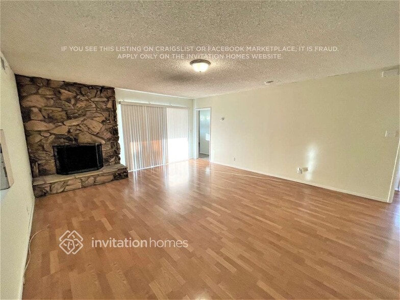 Building Photo - 12801 Zeus Ave