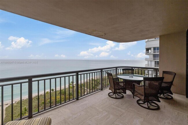 Building Photo - 10175 Collins Ave