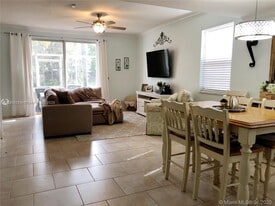 Building Photo - 1372 Veracruz Ln