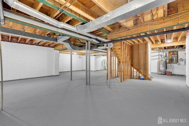 Building Photo - 4 Stults Dr
