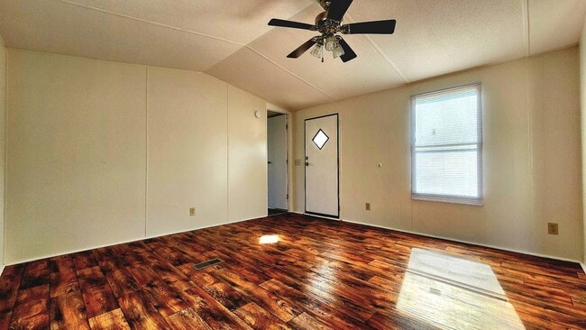 Building Photo - 1309 13th St