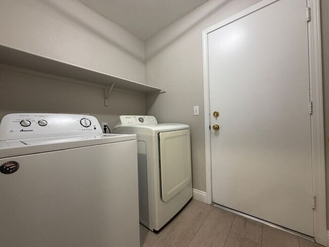 Building Photo - First Show: The first open showing is on 1/22 at 11:30am. Please be prompt. We will be processing...