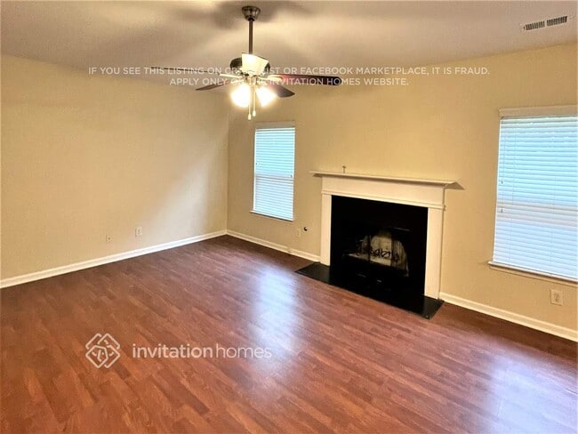 Building Photo - 4291 Ash Tree St SW