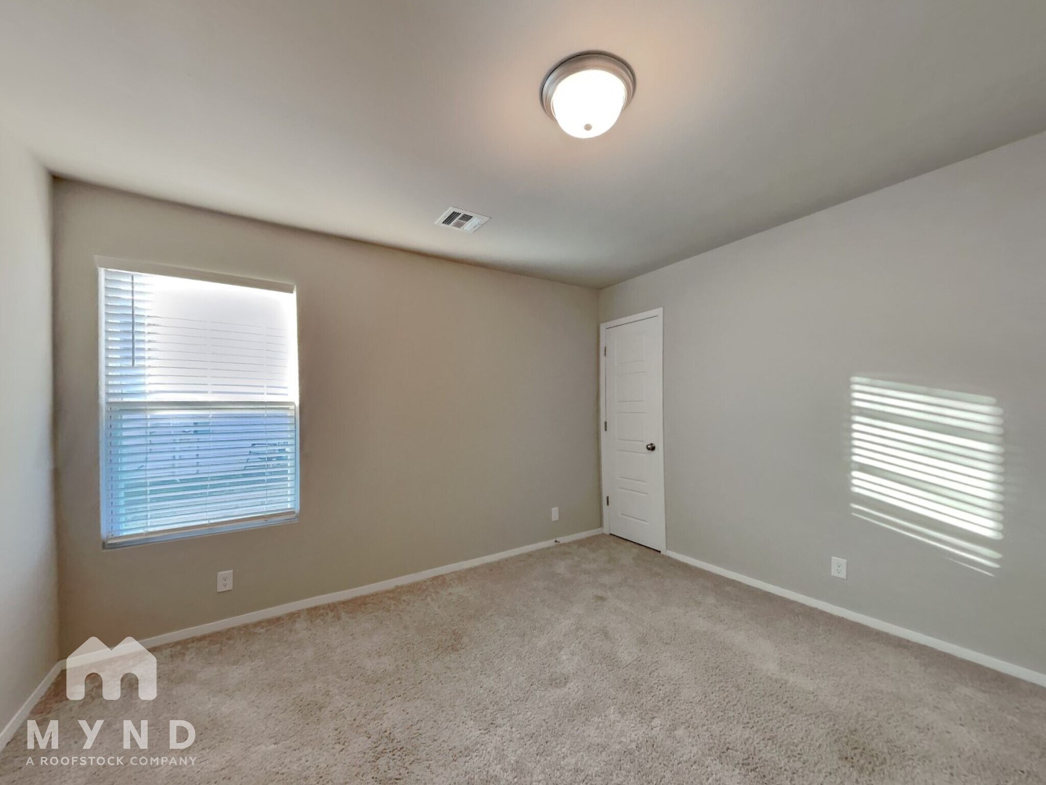 Building Photo - 14109 N 74th E Ave