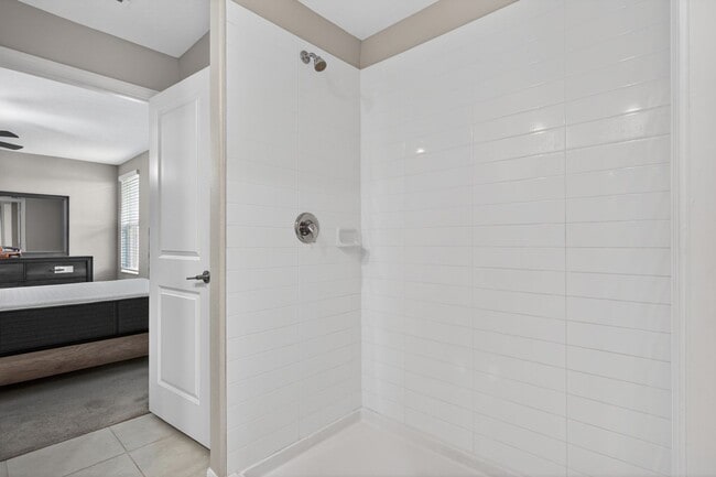 Building Photo - 4BR For Rent - Riverview