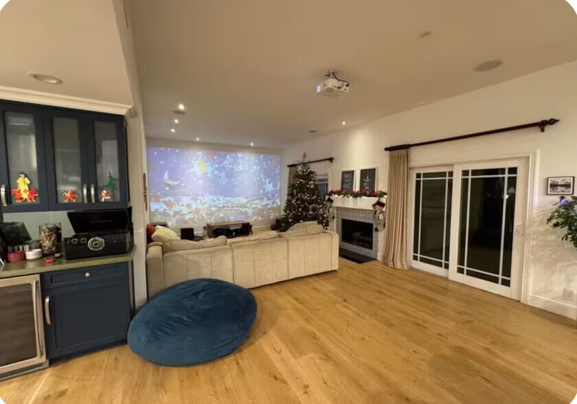 Building Photo - 22259 Dumetz Rd