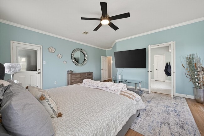 Building Photo - 3329 Oak Dale Way