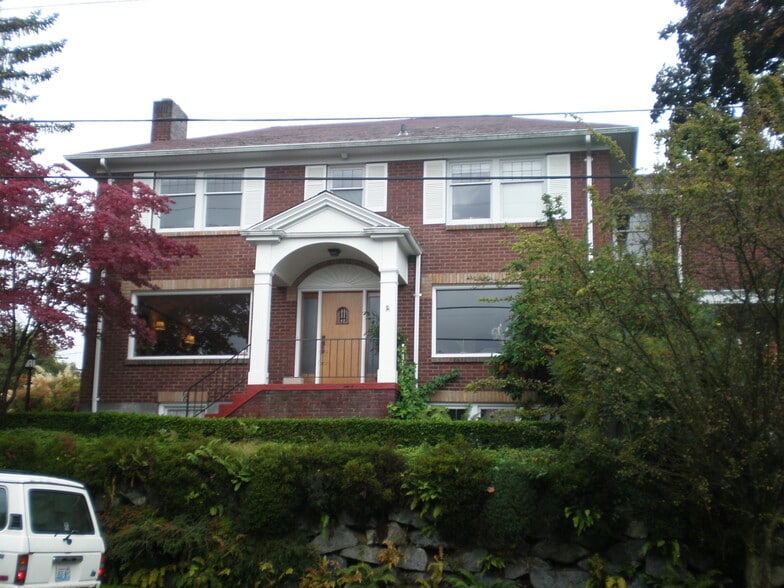 Front of house - 2519 20th Ave E