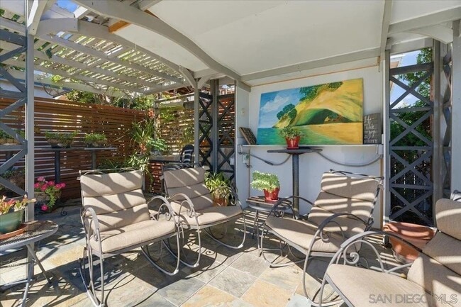 Building Photo - 5447 Soledad Rd