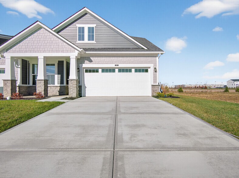 Primary Photo - 268 Onset Way