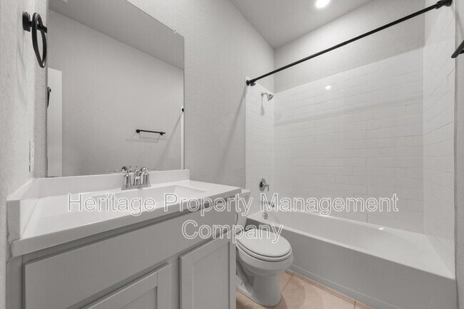 Building Photo - 4534 Lampasas Flts