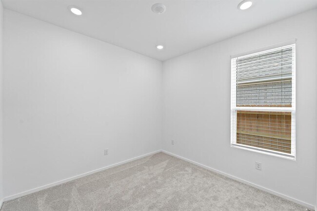 Building Photo - 6707 Sunset Velvet Dr