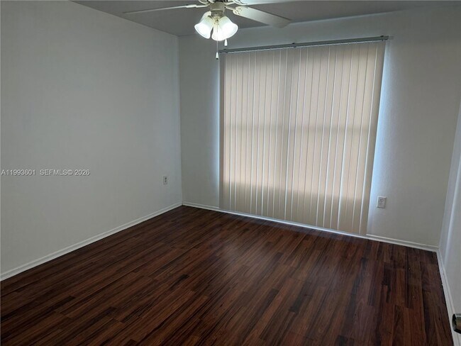 Building Photo - 15560 SW 106th Ln