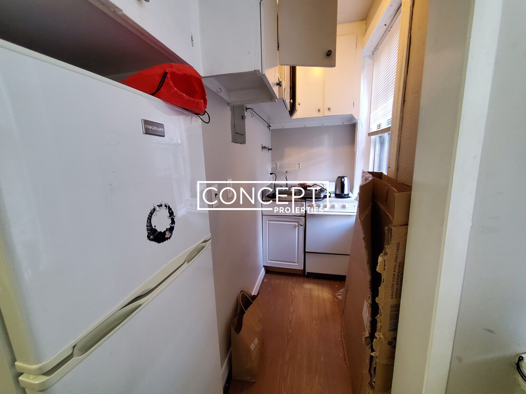 Building Photo - 41 Anderson St