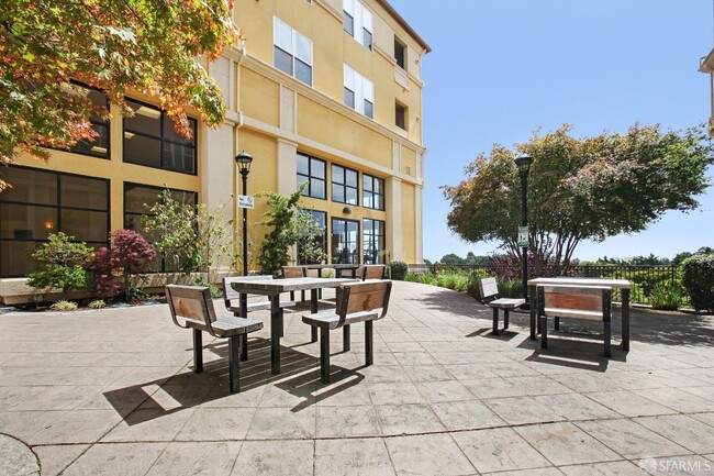 Building Photo - 2200 Gellert Blvd