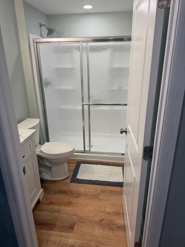 Building Photo - 46 Freymuth Rd