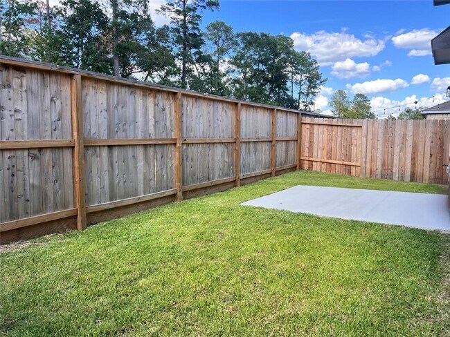 Building Photo - 7870 Alset Dr