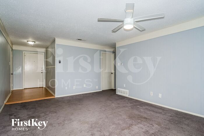 Building Photo - 1302 Greencove Dr