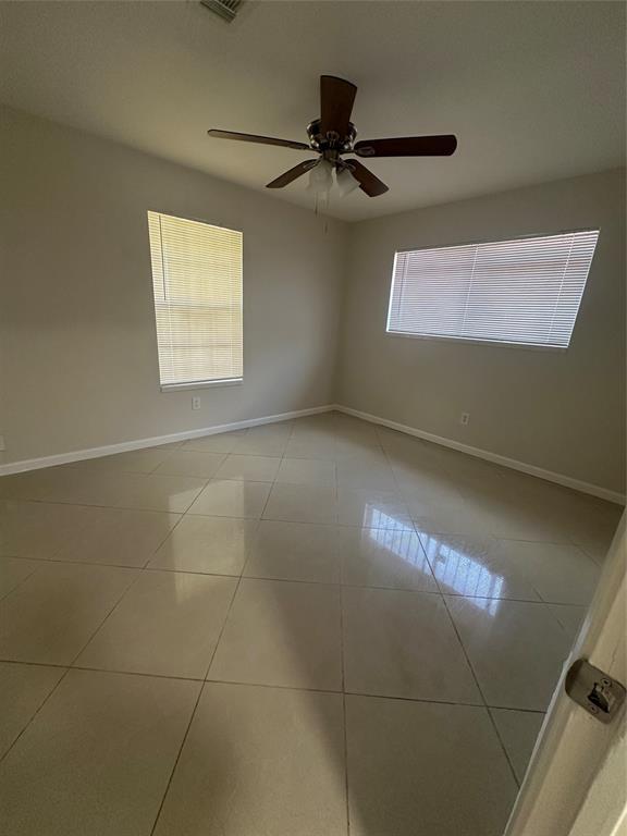 Building Photo - 1307 Rim Rock Dr