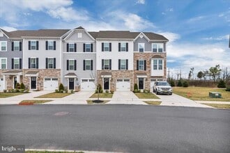 Building Photo - 83 Kohlmyer Dr