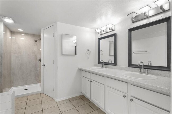 Building Photo - 2018 W Rundberg Ln