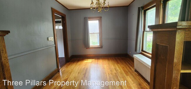 Building Photo - 4 br, 3 bath House - 511 5th Ave NW