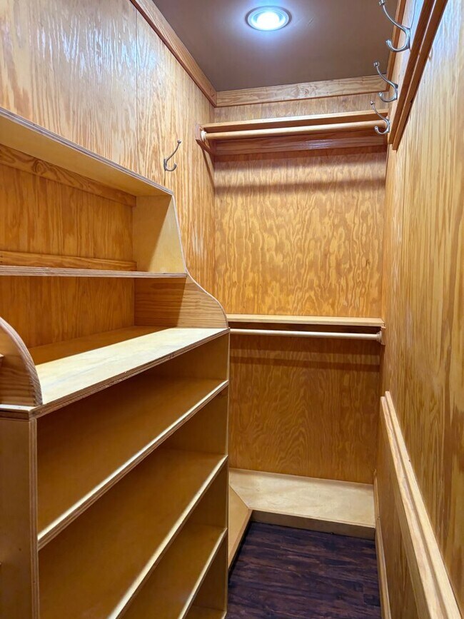 Building Photo - 2 Bedroom 2 Bath Home in Kill Devil Hills