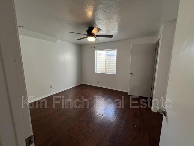 Building Photo - 4577 Twilight Dr