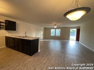 Building Photo - 6207 Golden Valley Dr