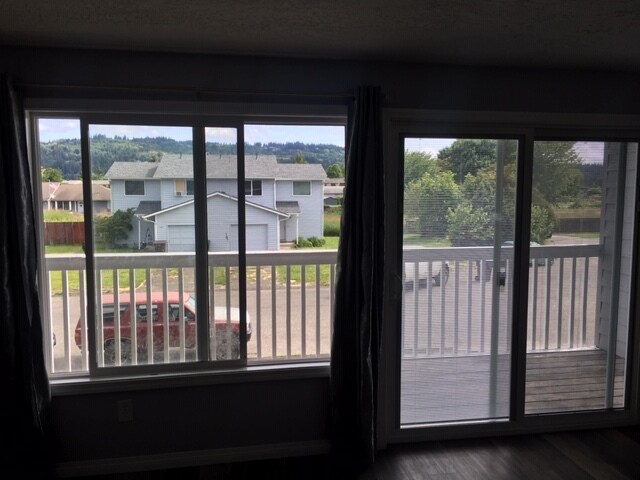 Building Photo - 120 Cowan Ct