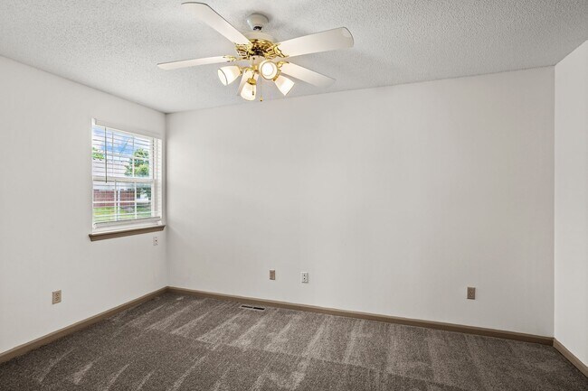 Building Photo - 3256-3258 Wind River Cir.