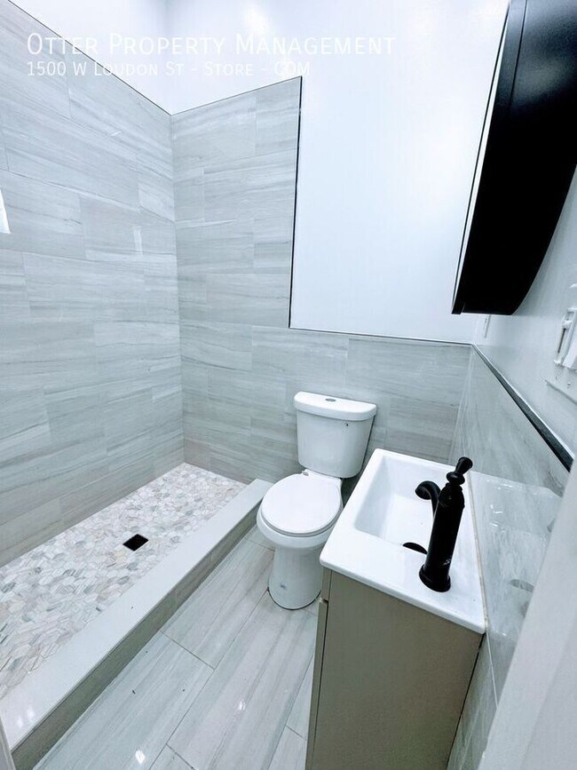 Building Photo - 1500 W Loudon St