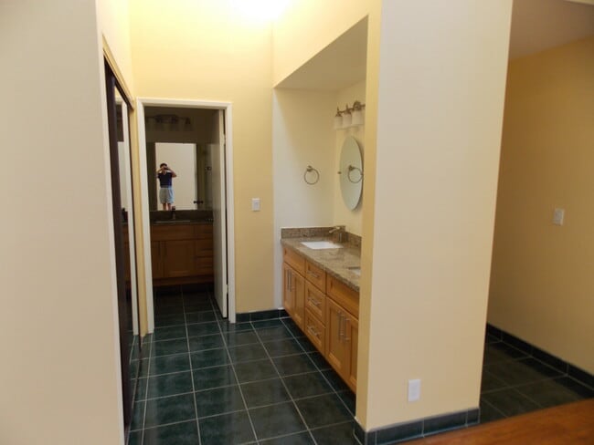 Building Photo - 524 Shorebird Cir