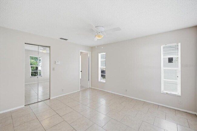 Building Photo - 1901 Castle Bay Ct