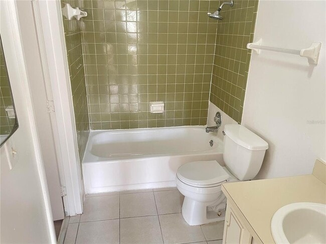 Building Photo - 2352 Huntington Green Ct