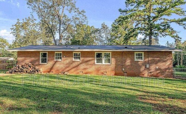 Building Photo - 3901 Vogel Dr NW