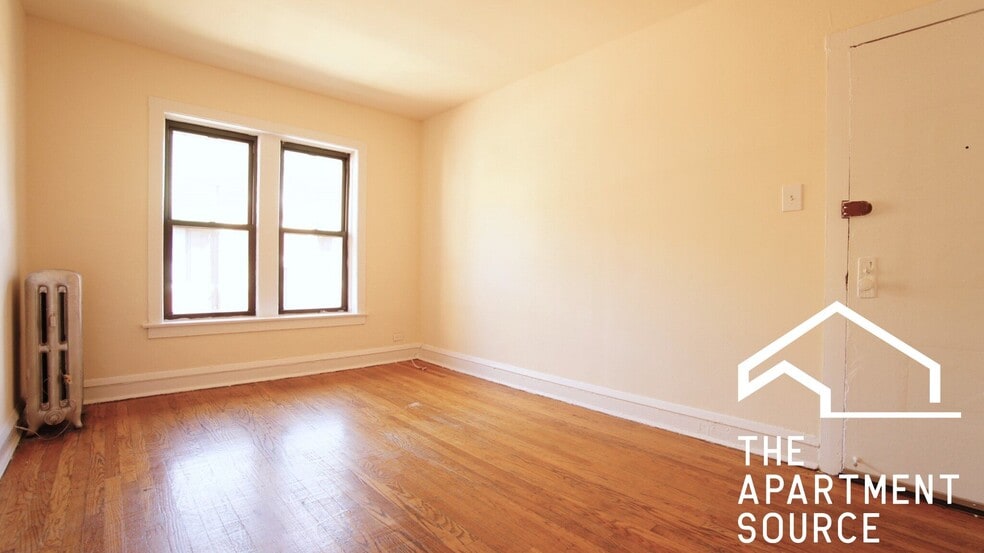 Building Photo - 3302 W Schubert Ave