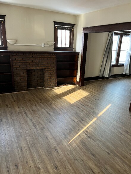 Building Photo - 3818 4th Ave