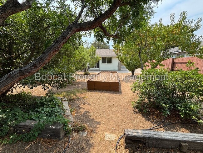 Building Photo - ATTENTION GARDENERS! Charming Indian Hills...