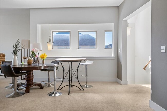 Building Photo - 13001 Hymeadow Dr