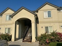 Building Photo - 10054 W Garverdale Ln