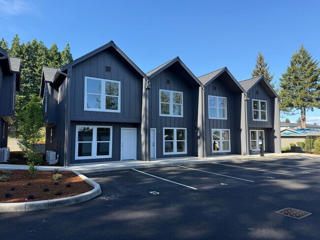 Building Photo - 1ST MONTHS RENT FREE! New Construction, Beautiful, Townhomes! 2 & 3 BEDRM UNITS AVAILABLE